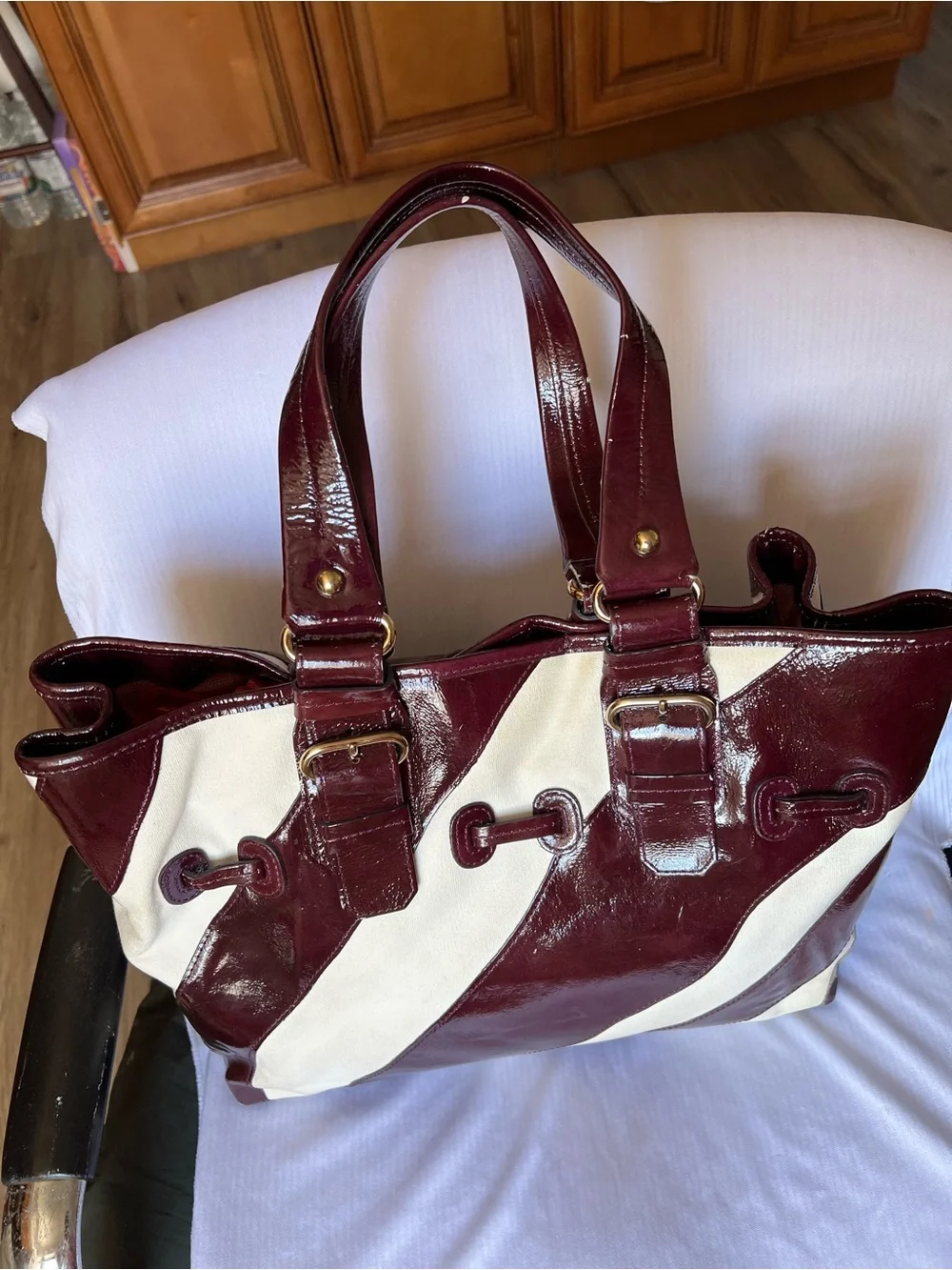 Dooney & Bourke Chiara Large Tote Bag Plum Patent Leather & Cream Stripe
